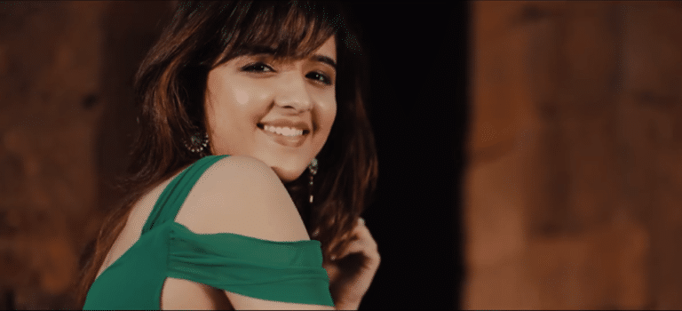 Recreate your device with Shirley Setia wallpaper [Best Collection]
