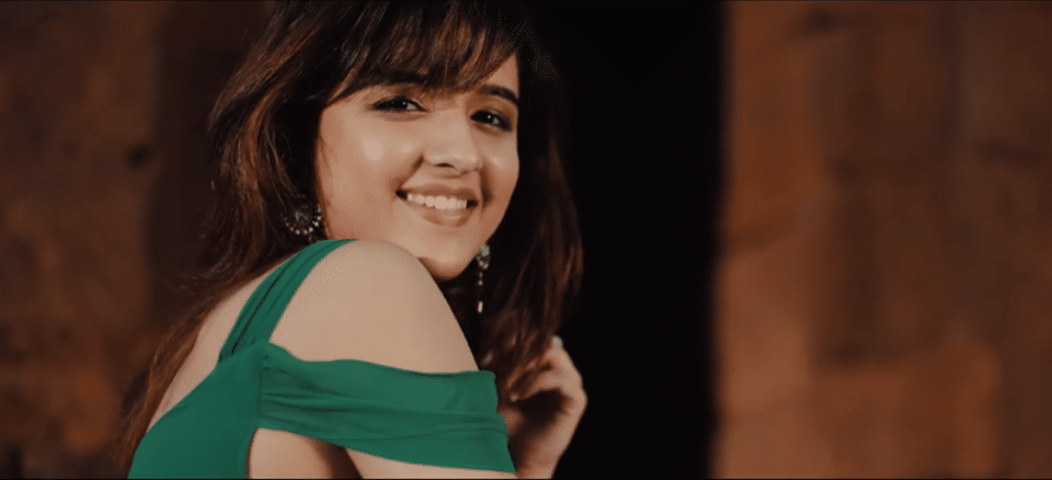 Shirley Setia Wallpaper